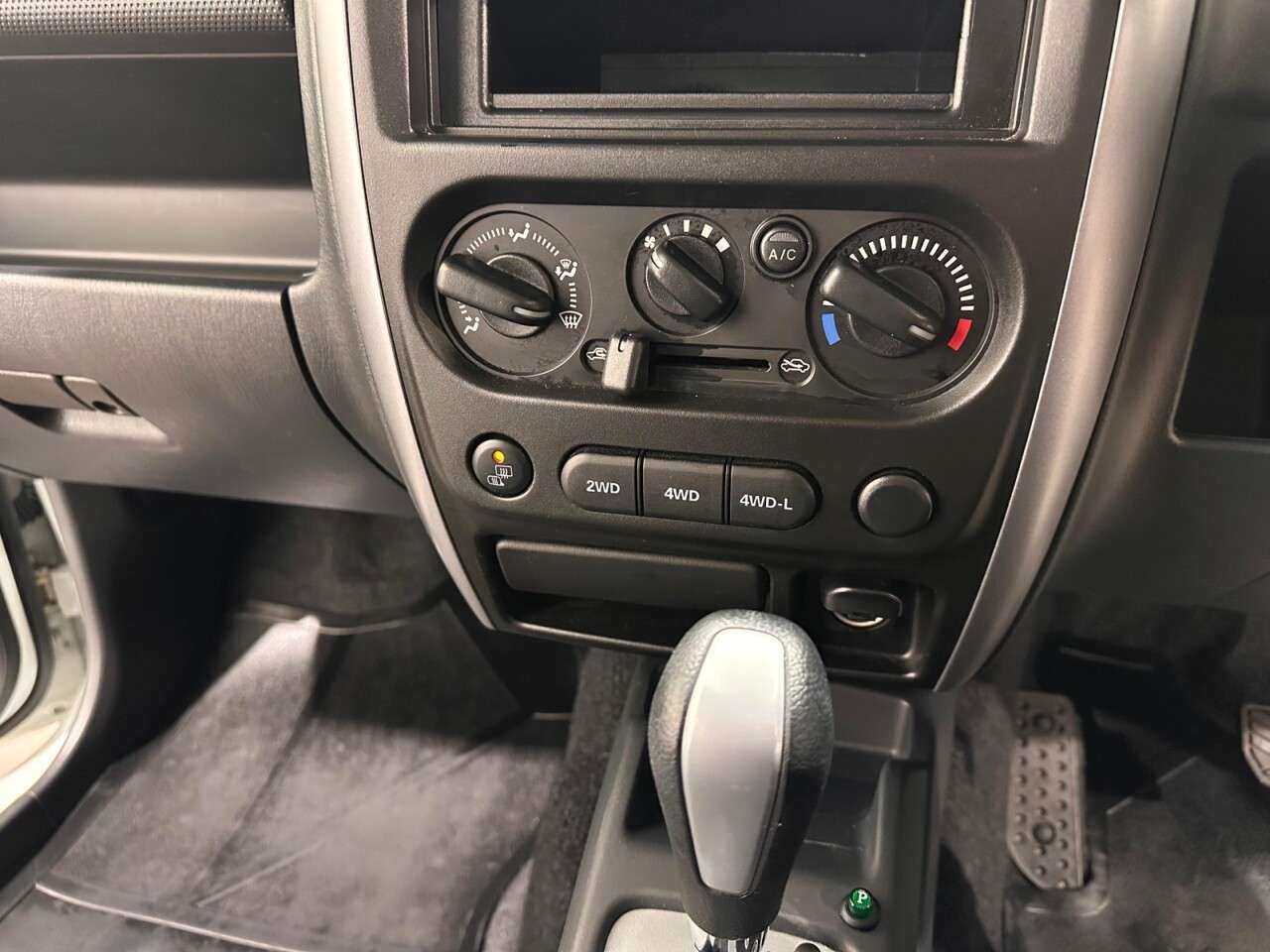 2017 SUZUKI JIMNY 2017 SUZUKI JIMNY