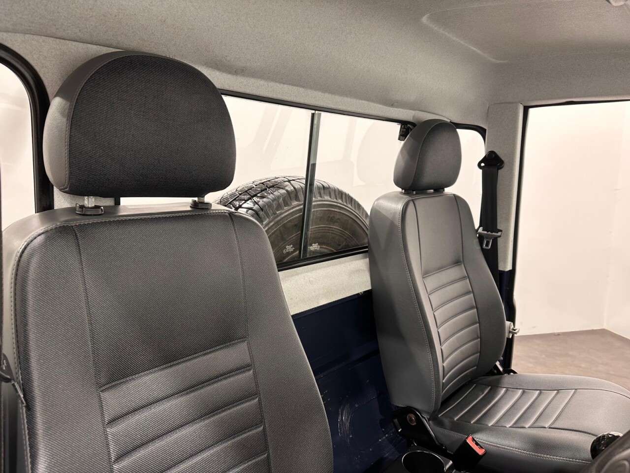 2012 LAND ROVER DEFENDER 2012 LAND ROVER DEFENDER