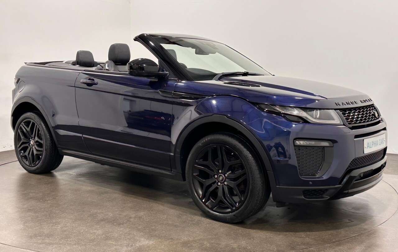 A 2018 LAND ROVER RANGE ROVER EVOQUE 2.0 TD4 HSE Dynamic Convertible 2dr Diesel Auto 4WD Euro 6 (s/s) (180 ps) 1 A 2018 LAND ROVER RANGE ROVER EVOQUE 2.0 TD4 HSE Dynamic Convertible 2dr Diesel Auto 4WD Euro 6 (s/s) (180 ps) 1
