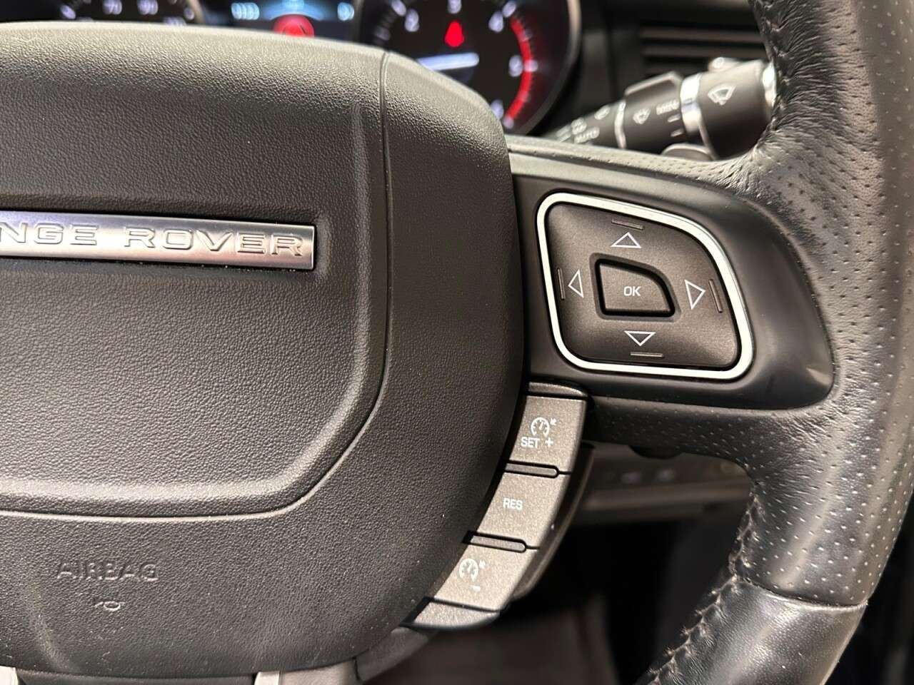 2018 LAND ROVER RANGE ROVER EVOQUE 2018 LAND ROVER RANGE ROVER EVOQUE