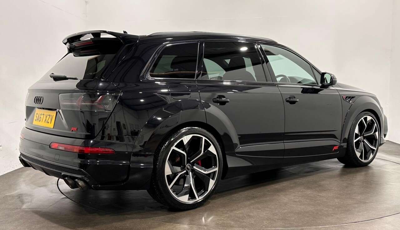 A 2017 AUDI SQ7 4.0 TDI V8 SUV 5dr Diesel Tiptronic quattro Euro 6 (s/s) (435 ps) ABT AEROD A 2017 AUDI SQ7 4.0 TDI V8 SUV 5dr Diesel Tiptronic quattro Euro 6 (s/s) (435 ps) ABT AEROD