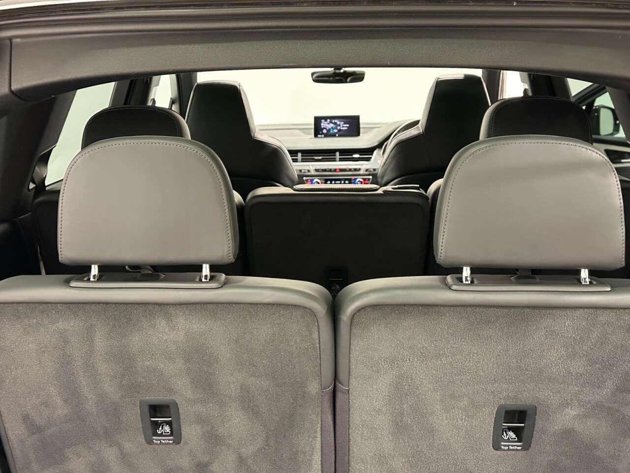 2017 AUDI SQ7 2017 AUDI SQ7