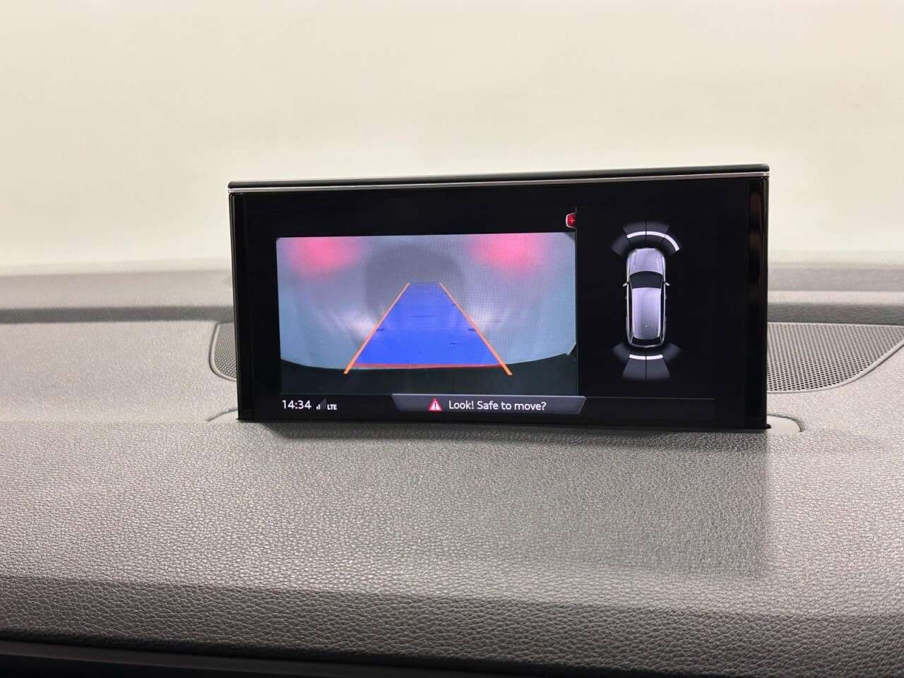 2017 AUDI SQ7 2017 AUDI SQ7