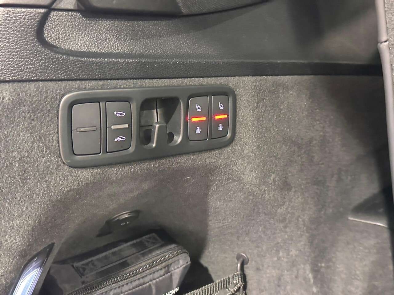 2017 AUDI SQ7 2017 AUDI SQ7