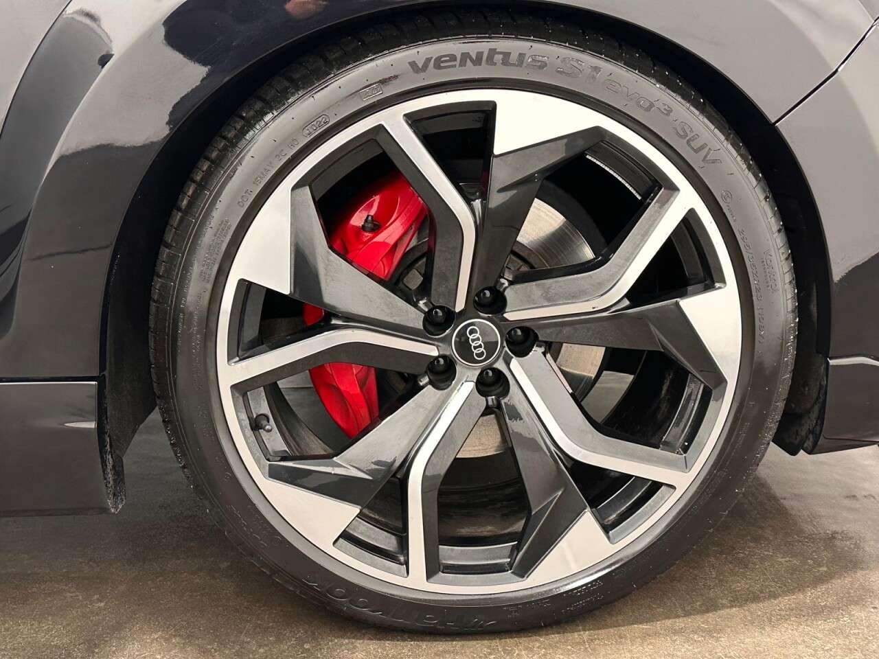 2017 AUDI SQ7 2017 AUDI SQ7