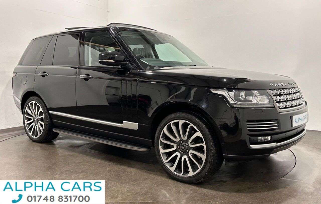 A 2018 LAND ROVER RANGE ROVER 4.4 SD V8 Autobiography SUV 5dr Diesel Auto 4WD Euro 6 (s/s) (339 ps) 4.4 S A 2018 LAND ROVER RANGE ROVER 4.4 SD V8 Autobiography SUV 5dr Diesel Auto 4WD Euro 6 (s/s) (339 ps) 4.4 S