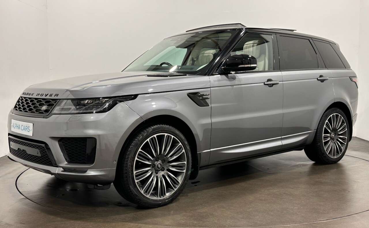 A 2020 LAND ROVER RANGE ROVER SPORT 3.0 SD V6 Autobiography Dynamic SUV 5dr Diesel Auto 4WD Euro 6 (s/s) (306 p A 2020 LAND ROVER RANGE ROVER SPORT 3.0 SD V6 Autobiography Dynamic SUV 5dr Diesel Auto 4WD Euro 6 (s/s) (306 p