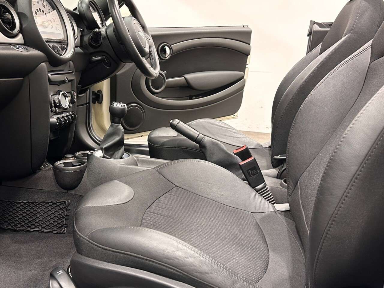 2013 MINI ROADSTER 2013 MINI ROADSTER