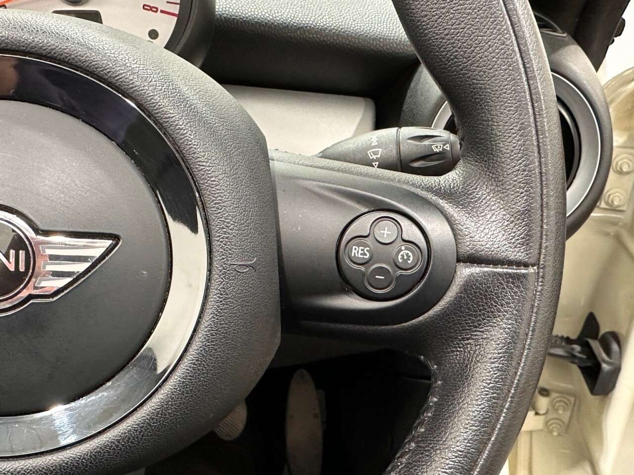 2013 MINI ROADSTER 2013 MINI ROADSTER