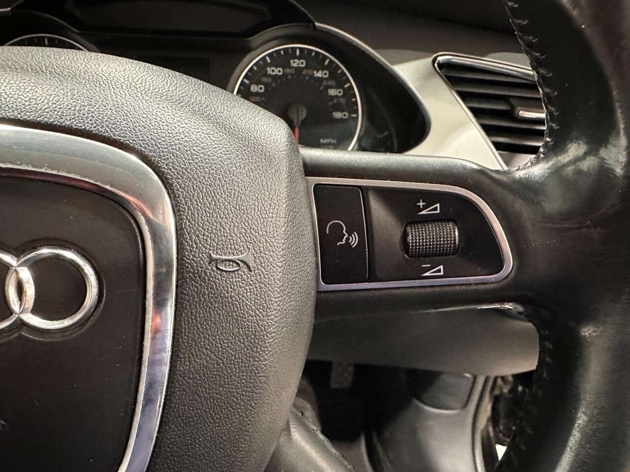 2011 AUDI A4 2011 AUDI A4