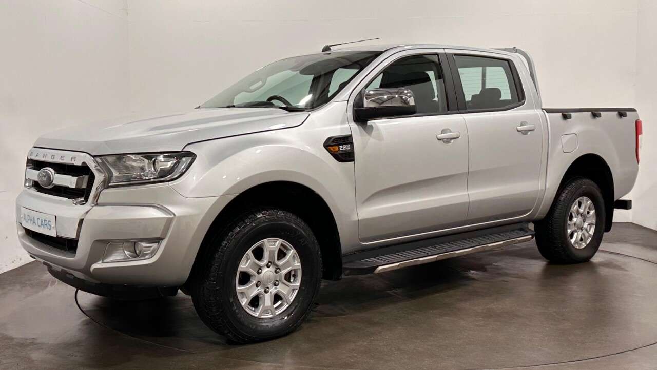A 2016 FORD RANGER 2.2 TDCi XLT Pickup Double Cab 4dr Diesel Manual 4WD Euro 5 (s/s) (Eco Axle A 2016 FORD RANGER 2.2 TDCi XLT Pickup Double Cab 4dr Diesel Manual 4WD Euro 5 (s/s) (Eco Axle