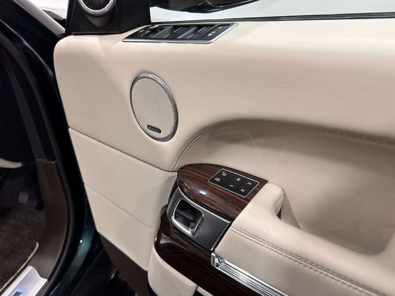 2017 LAND ROVER RANGE ROVER 2017 LAND ROVER RANGE ROVER