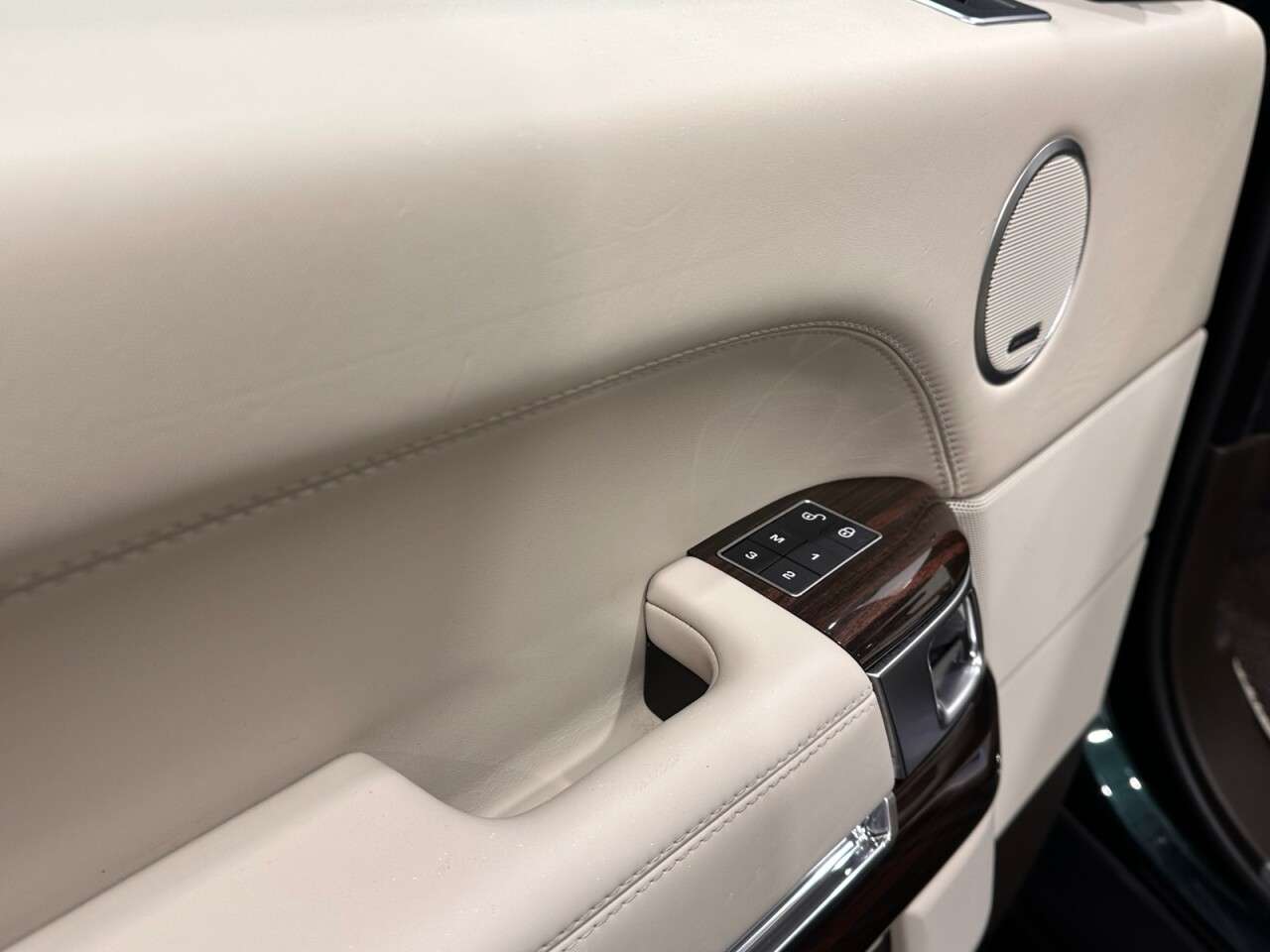 2017 LAND ROVER RANGE ROVER 2017 LAND ROVER RANGE ROVER