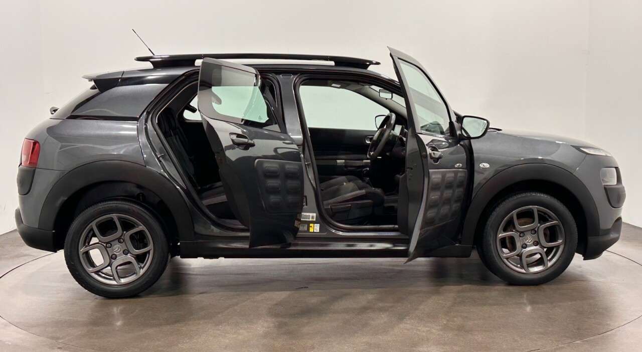 2015 CITROEN C4 CACTUS 2015 CITROEN C4 CACTUS