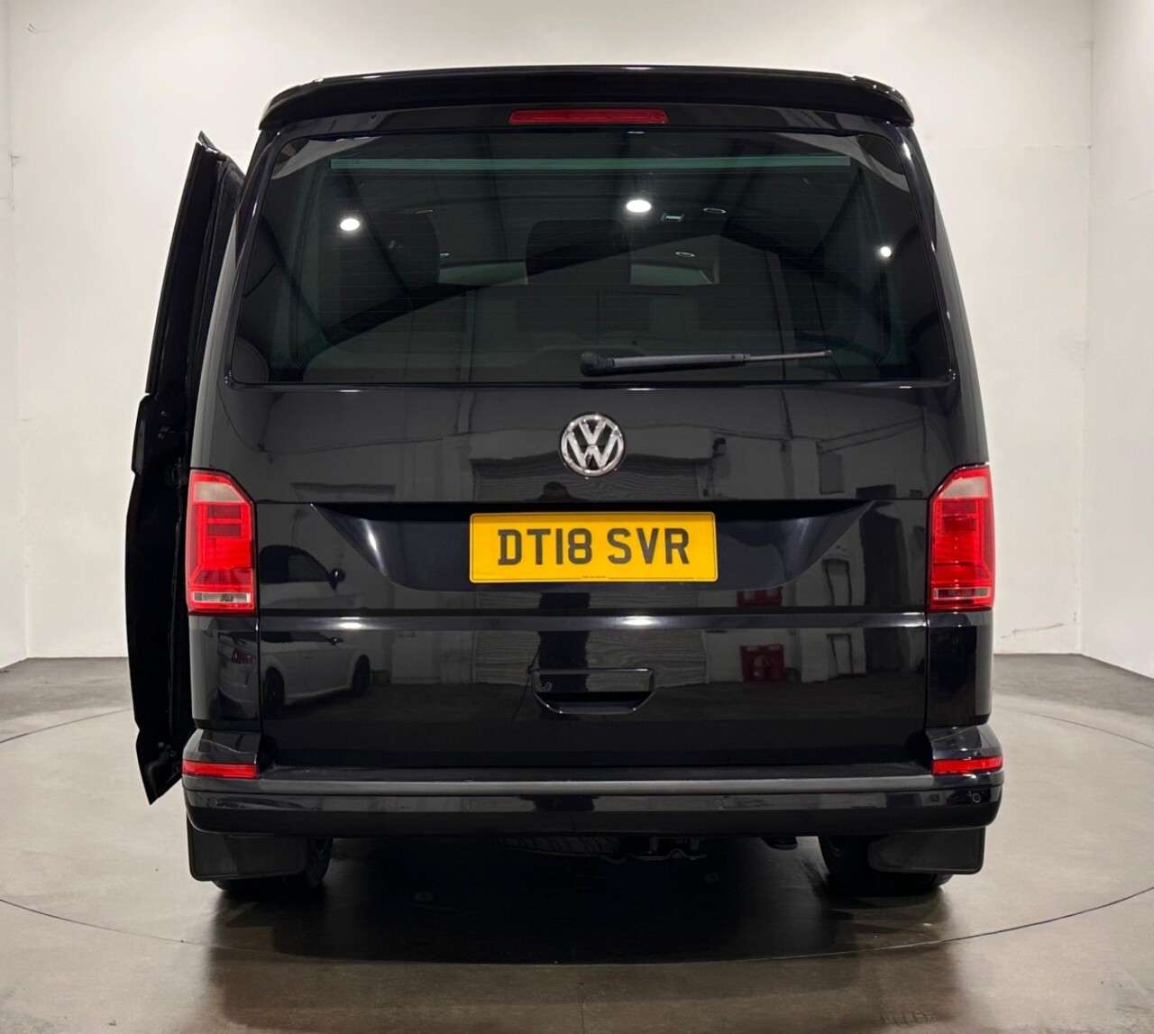 2018 VOLKSWAGEN TRANSPORTER 2018 VOLKSWAGEN TRANSPORTER