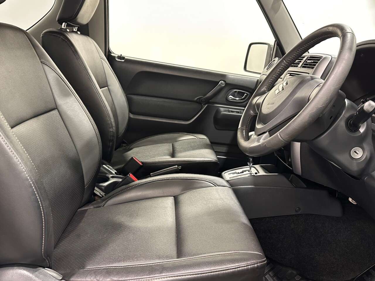 2017 SUZUKI JIMNY 2017 SUZUKI JIMNY