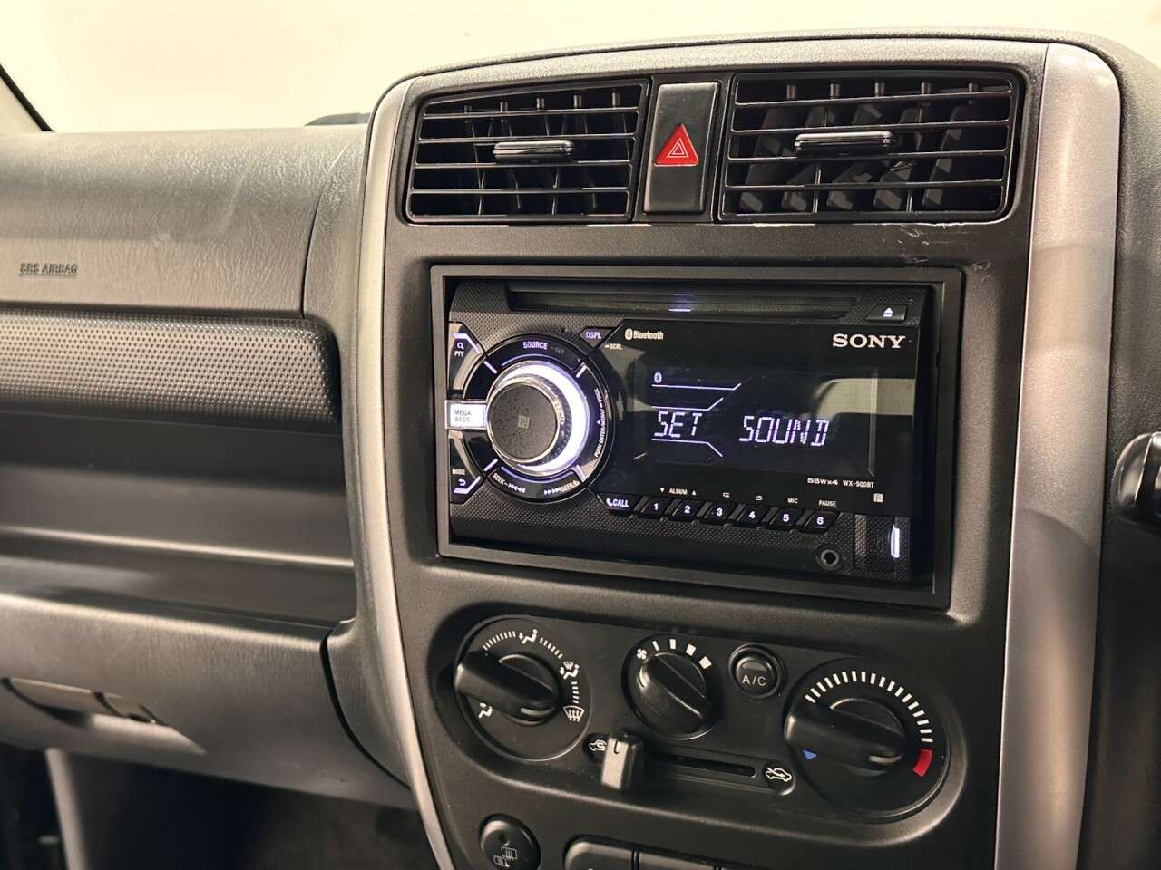 2017 SUZUKI JIMNY 2017 SUZUKI JIMNY