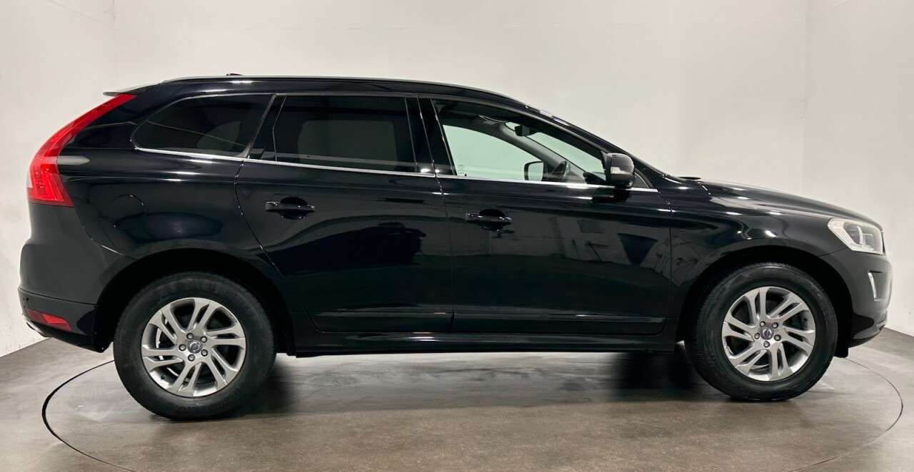 2015 VOLVO XC60 2015 VOLVO XC60