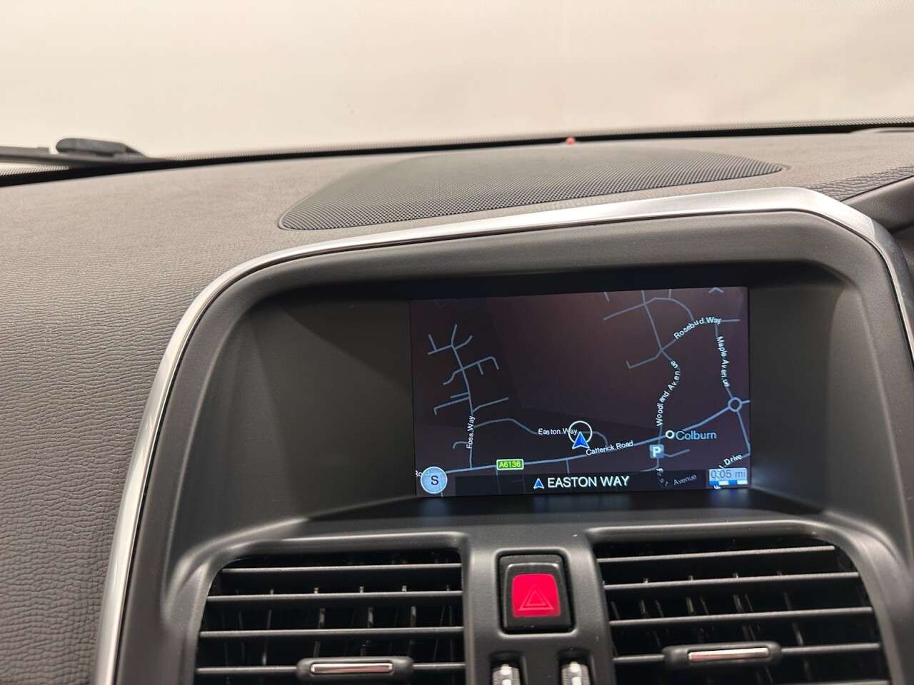 2015 VOLVO XC60 2015 VOLVO XC60