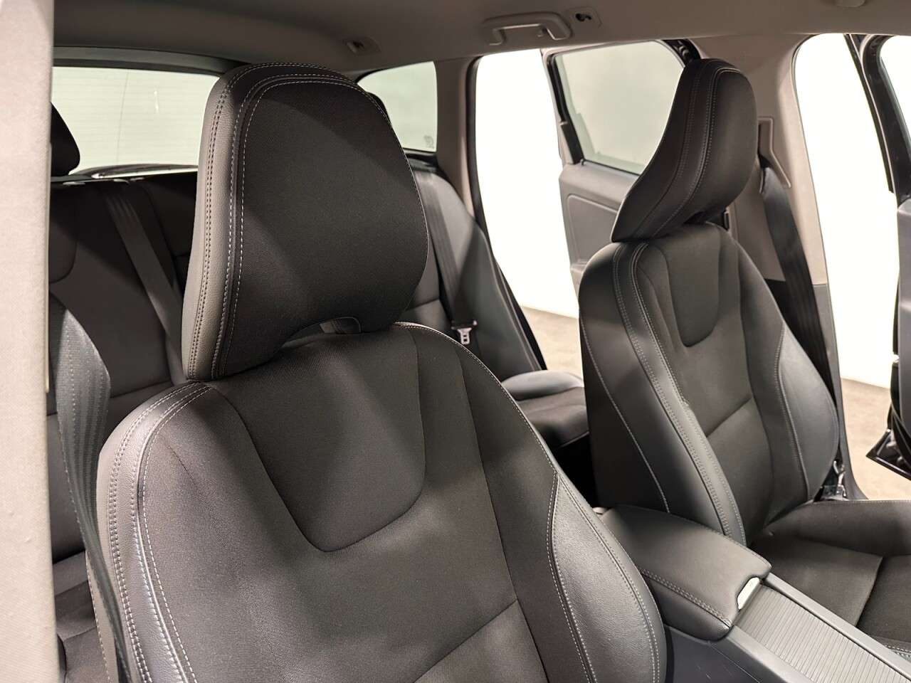 2015 VOLVO XC60 2015 VOLVO XC60