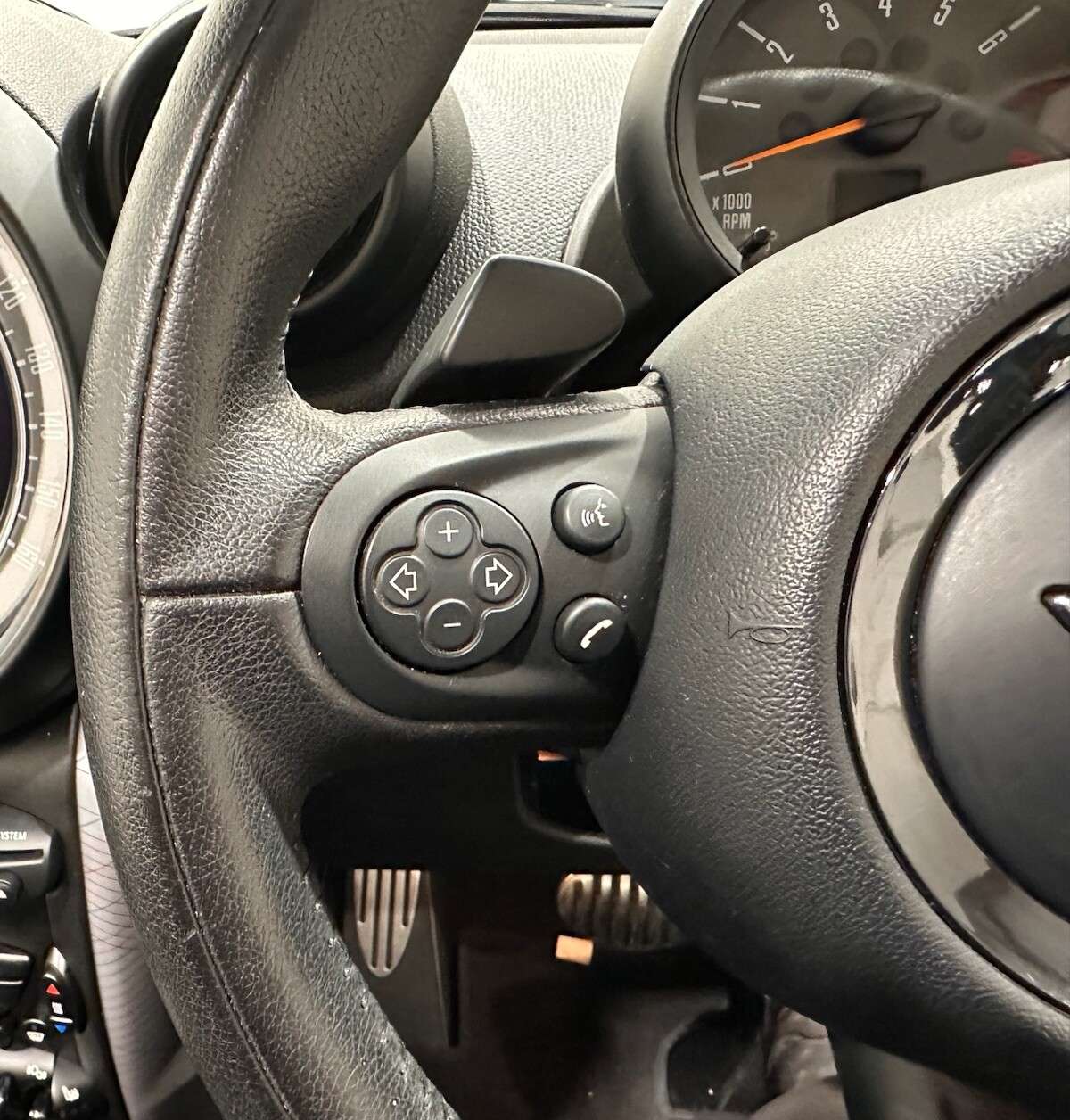 2015 MINI COUNTRYMAN 2015 MINI COUNTRYMAN