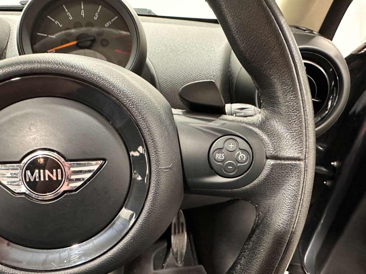 2015 MINI COUNTRYMAN 2015 MINI COUNTRYMAN