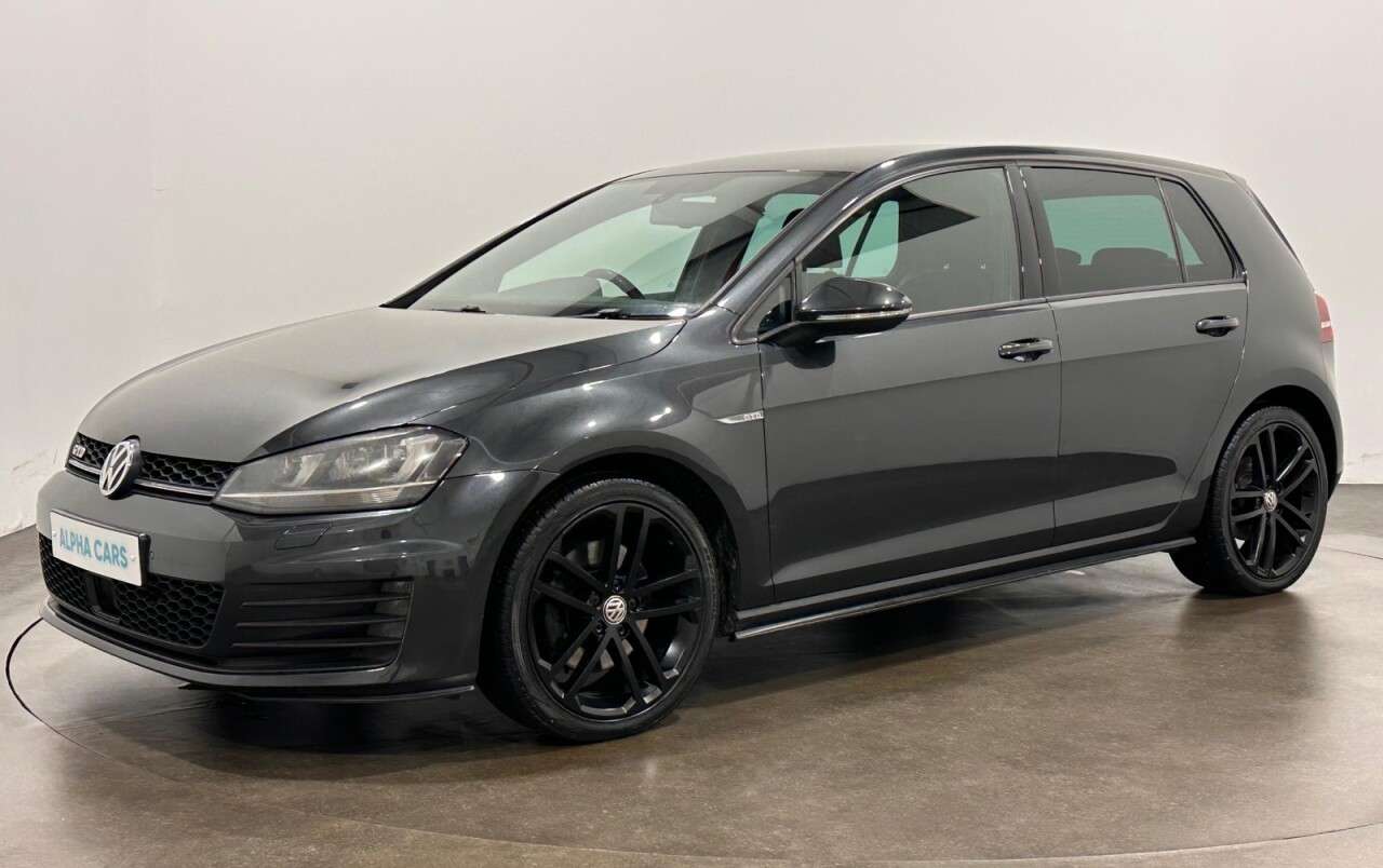 A 2014 VOLKSWAGEN GOLF 2.0 TDI BlueMotion Tech GTD Hatchback 5dr Diesel Manual Euro 6 (s/s) (184 p A 2014 VOLKSWAGEN GOLF 2.0 TDI BlueMotion Tech GTD Hatchback 5dr Diesel Manual Euro 6 (s/s) (184 p