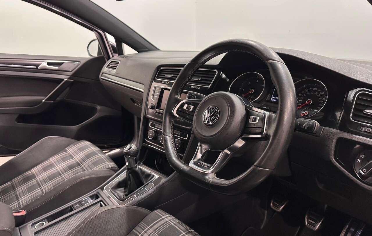 2014 VOLKSWAGEN GOLF 2014 VOLKSWAGEN GOLF
