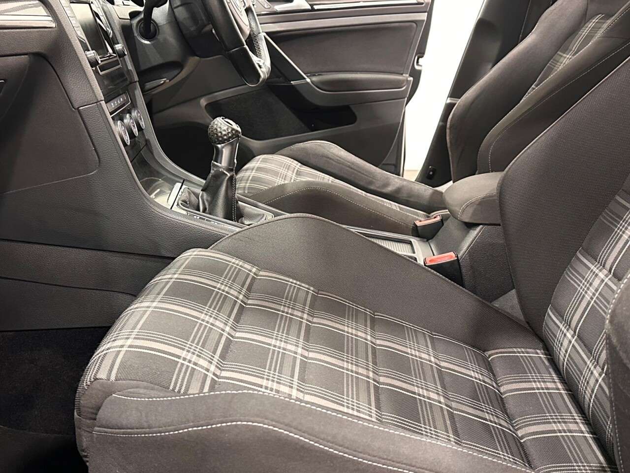 2014 VOLKSWAGEN GOLF 2014 VOLKSWAGEN GOLF