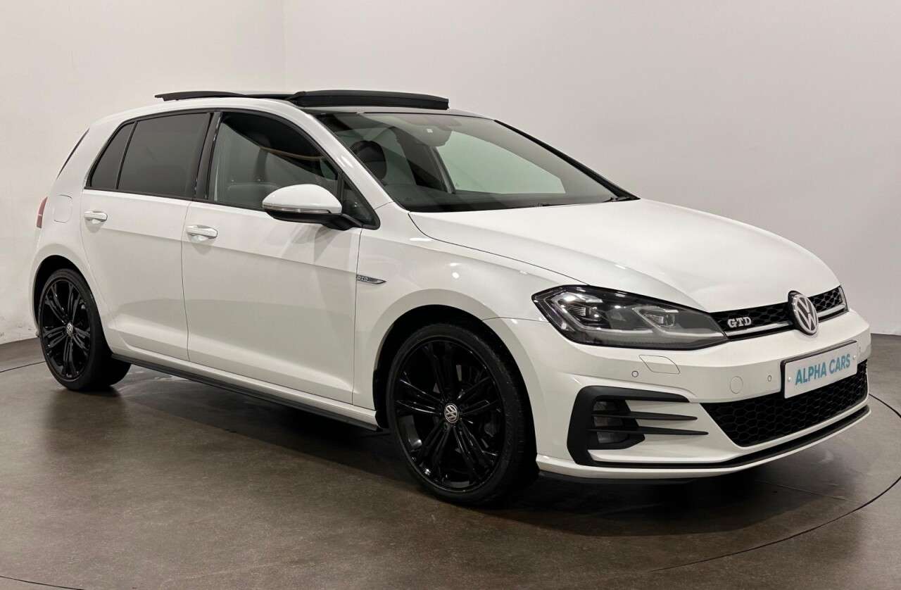 A 2018 VOLKSWAGEN GOLF 2.0 TDI GTD Hatchback 5dr Diesel DSG Euro 6 (s/s) (184 ps) Full Learther In A 2018 VOLKSWAGEN GOLF 2.0 TDI GTD Hatchback 5dr Diesel DSG Euro 6 (s/s) (184 ps) Full Learther In