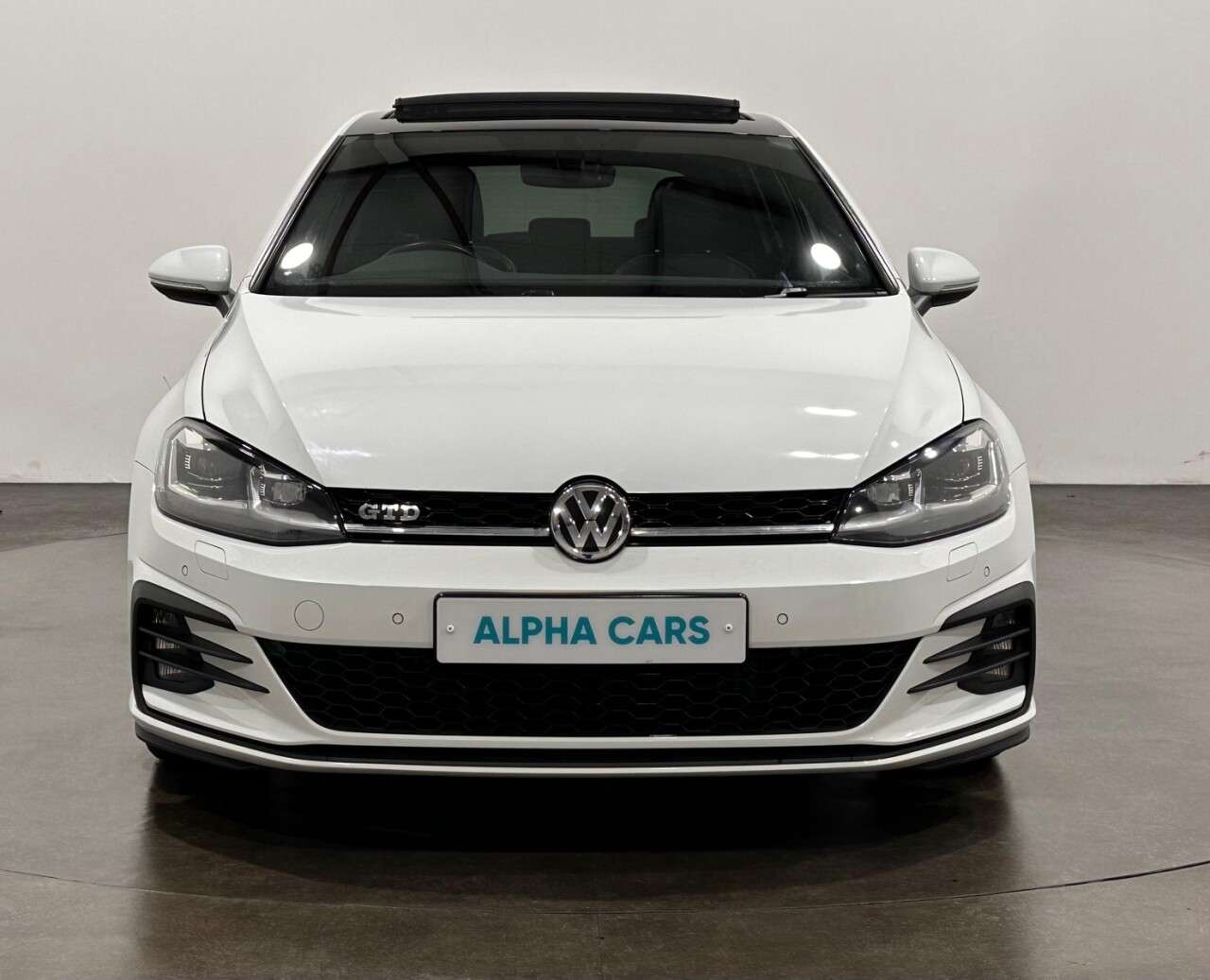 2018 VOLKSWAGEN GOLF 2018 VOLKSWAGEN GOLF