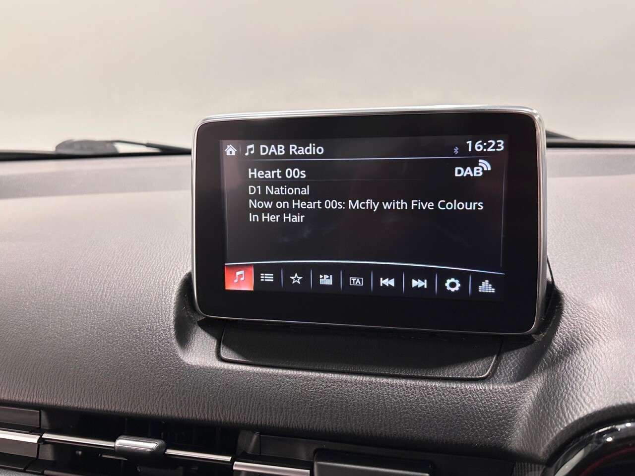 2017 MAZDA CX-3 2017 MAZDA CX-3