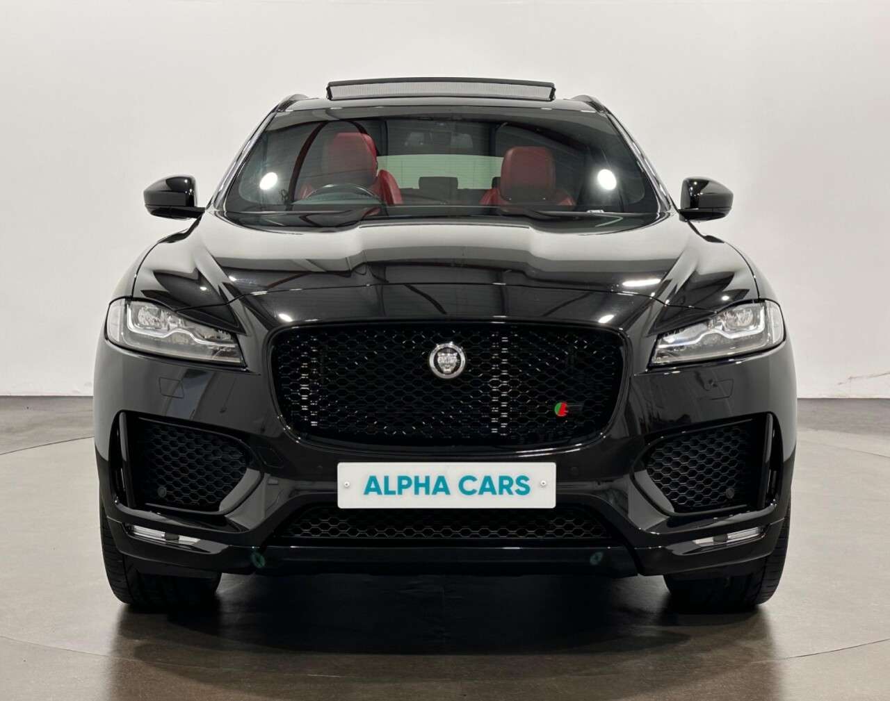 2016 JAGUAR F-PACE 2016 JAGUAR F-PACE