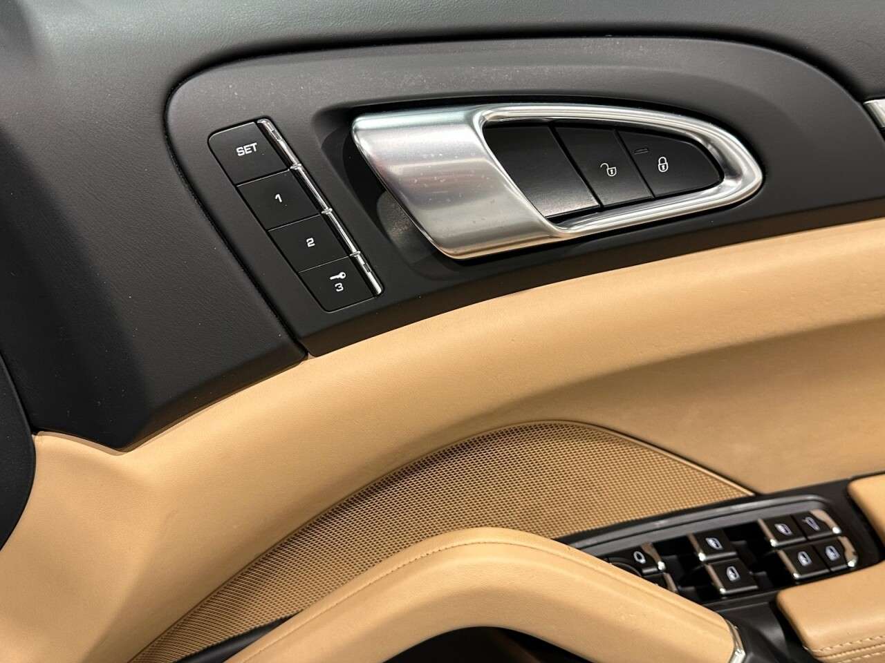 2013 PORSCHE CAYENNE 2013 PORSCHE CAYENNE