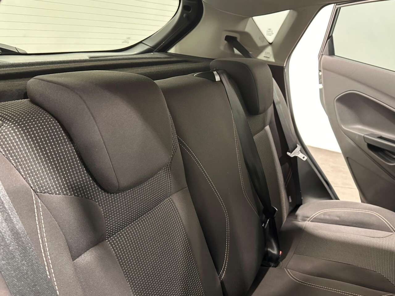 2015 FORD FIESTA 2015 FORD FIESTA