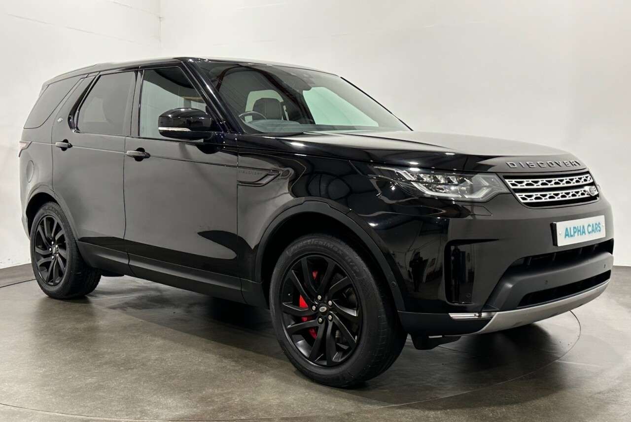 A 2019 LAND ROVER DISCOVERY 3.0 SD V6 HSE SUV 5dr Diesel Auto 4WD Euro 6 (s/s) (306 ps) 5 Seat Conversi A 2019 LAND ROVER DISCOVERY 3.0 SD V6 HSE SUV 5dr Diesel Auto 4WD Euro 6 (s/s) (306 ps) 5 Seat Conversi