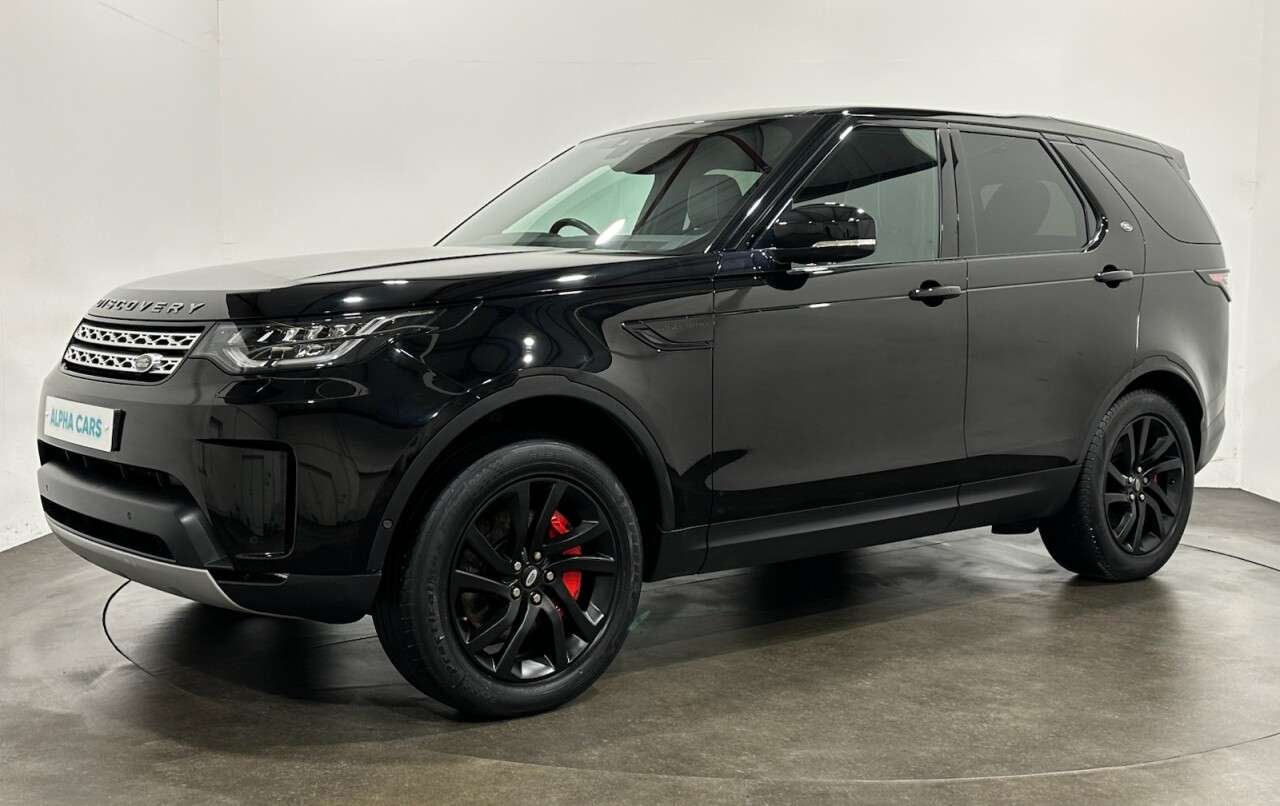 A 2019 LAND ROVER DISCOVERY 3.0 SD V6 HSE SUV 5dr Diesel Auto 4WD Euro 6 (s/s) (306 ps) 5 Seat Conversi A 2019 LAND ROVER DISCOVERY 3.0 SD V6 HSE SUV 5dr Diesel Auto 4WD Euro 6 (s/s) (306 ps) 5 Seat Conversi