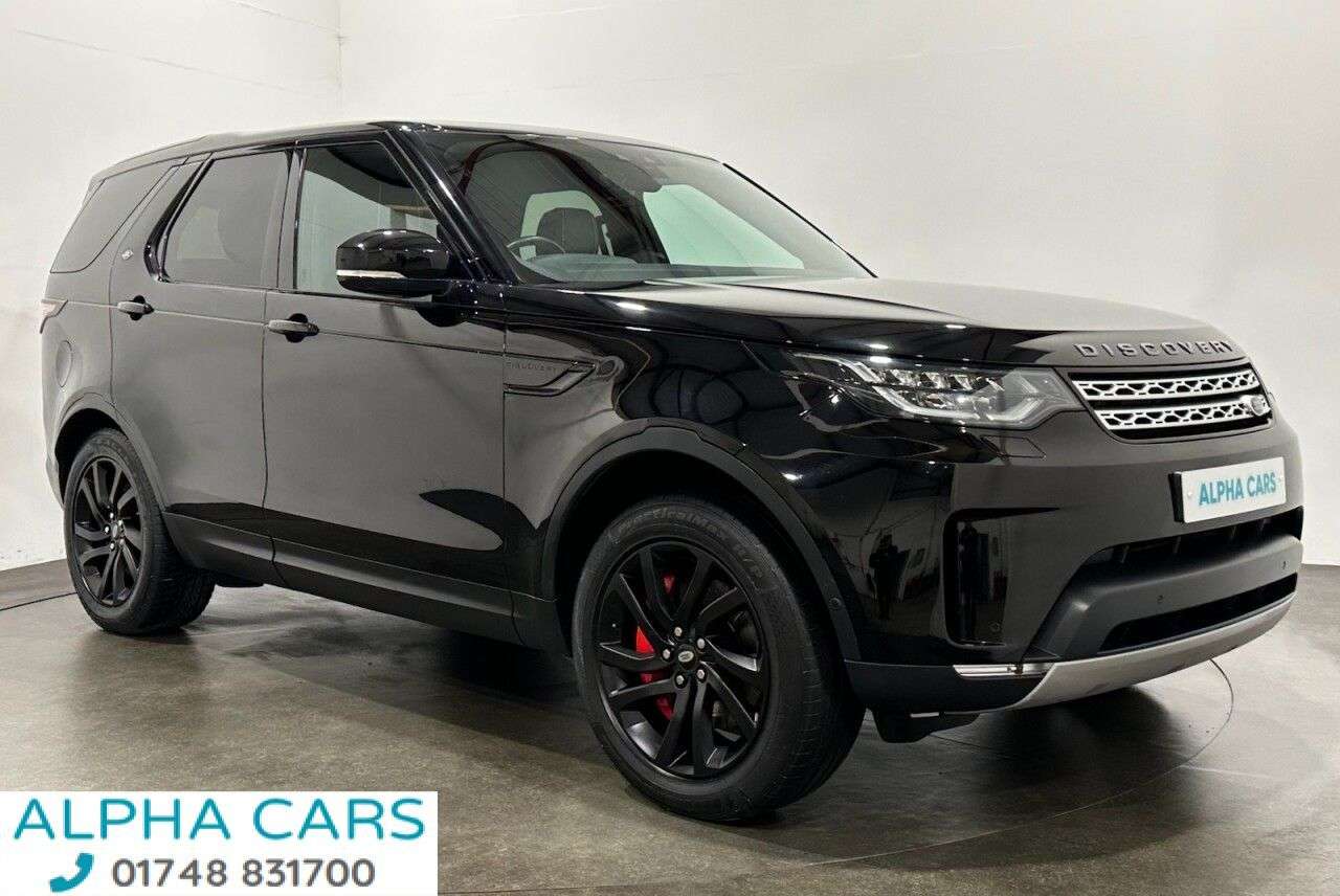 A 2019 LAND ROVER DISCOVERY 3.0 SD V6 HSE SUV 5dr Diesel Auto 4WD Euro 6 (s/s) (306 ps) 5 Seat Conversi A 2019 LAND ROVER DISCOVERY 3.0 SD V6 HSE SUV 5dr Diesel Auto 4WD Euro 6 (s/s) (306 ps) 5 Seat Conversi