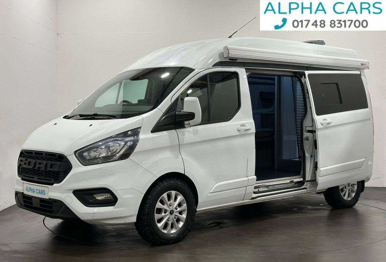 A 2018 FORD TRANSIT CUSTOM 300 LIMITED P/V L2 H2 A 2018 FORD TRANSIT CUSTOM 300 LIMITED P/V L2 H2