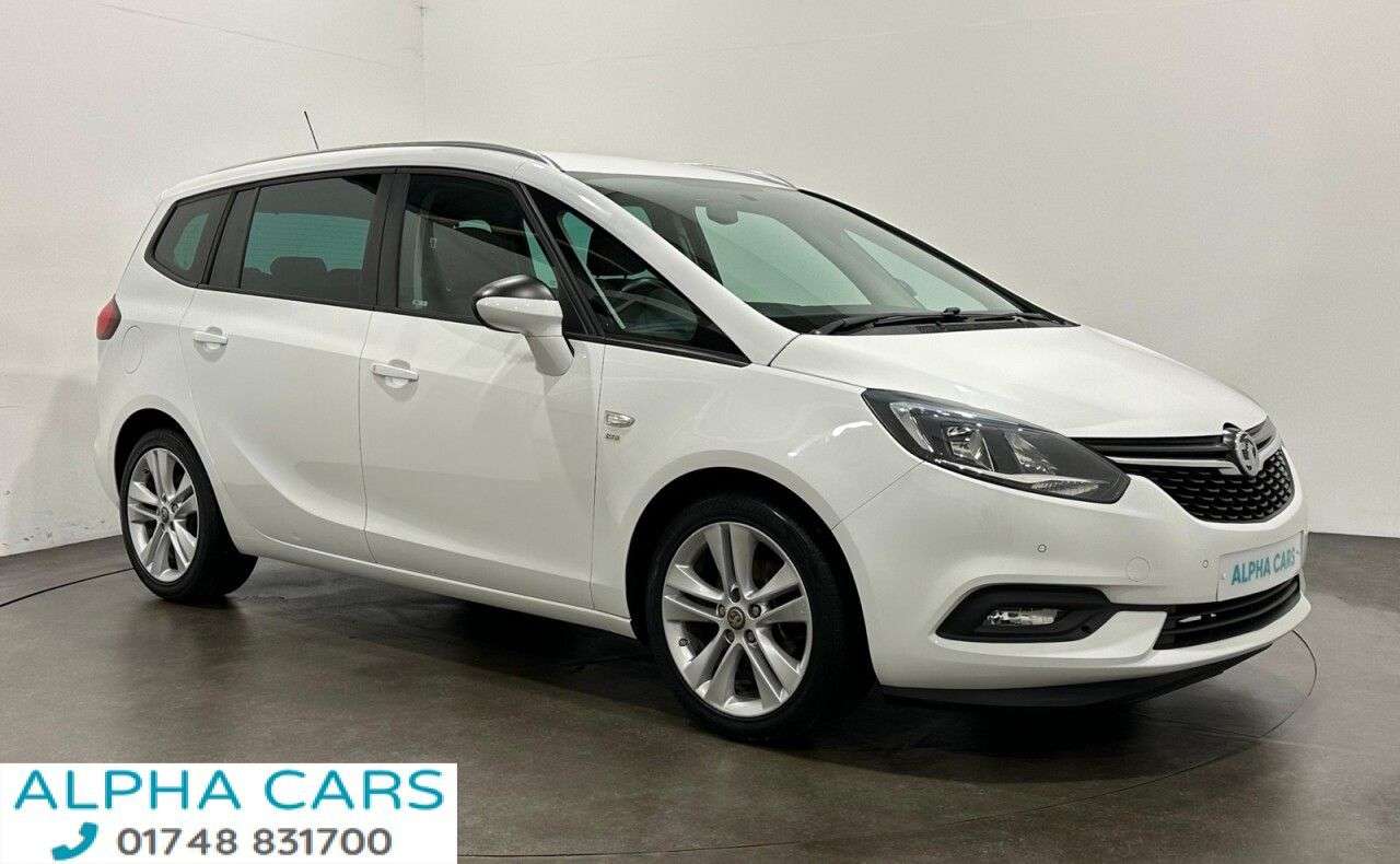 A 2017 VAUXHALL ZAFIRA TOURER 1.4i Turbo SRi MPV 5dr Petrol Manual Euro 6 (140 ps) A 2017 VAUXHALL ZAFIRA TOURER 1.4i Turbo SRi MPV 5dr Petrol Manual Euro 6 (140 ps)
