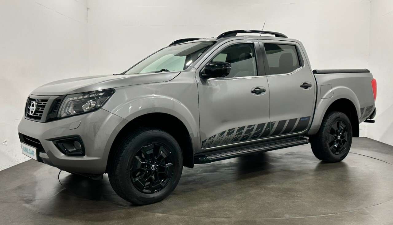 A 2021 NISSAN NAVARA 2.3 dCi N-Guard Pickup Double Cab 4dr Diesel Manual 4WD Euro 6 (s/s) (190 p A 2021 NISSAN NAVARA 2.3 dCi N-Guard Pickup Double Cab 4dr Diesel Manual 4WD Euro 6 (s/s) (190 p