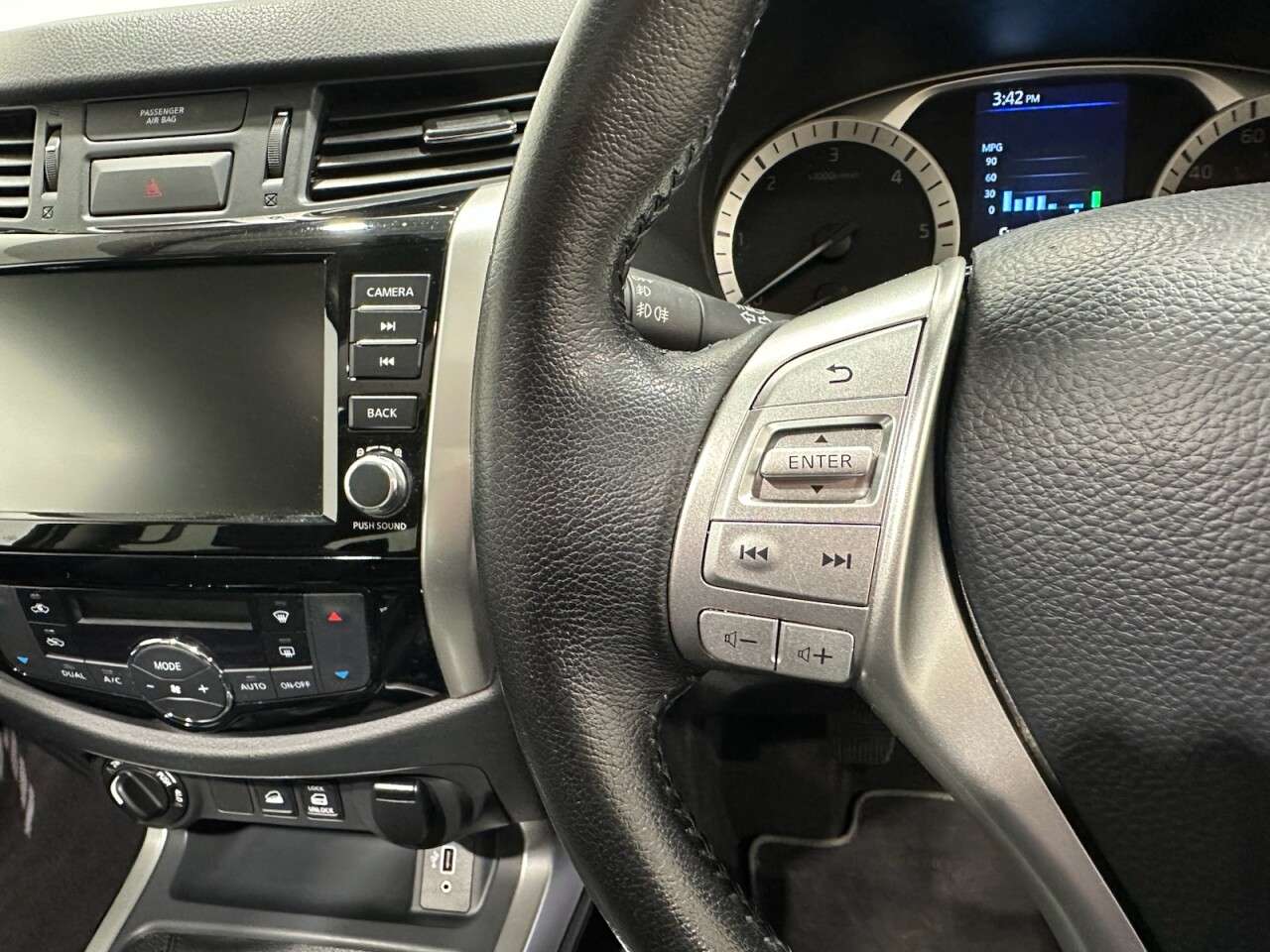 2021 NISSAN NAVARA 2021 NISSAN NAVARA