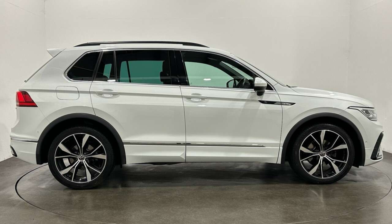 2021 VOLKSWAGEN TIGUAN 2021 VOLKSWAGEN TIGUAN
