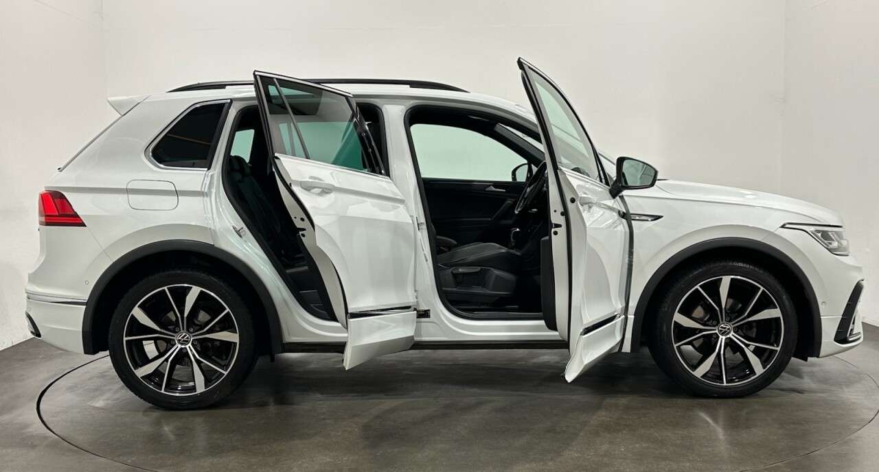 2021 VOLKSWAGEN TIGUAN 2021 VOLKSWAGEN TIGUAN