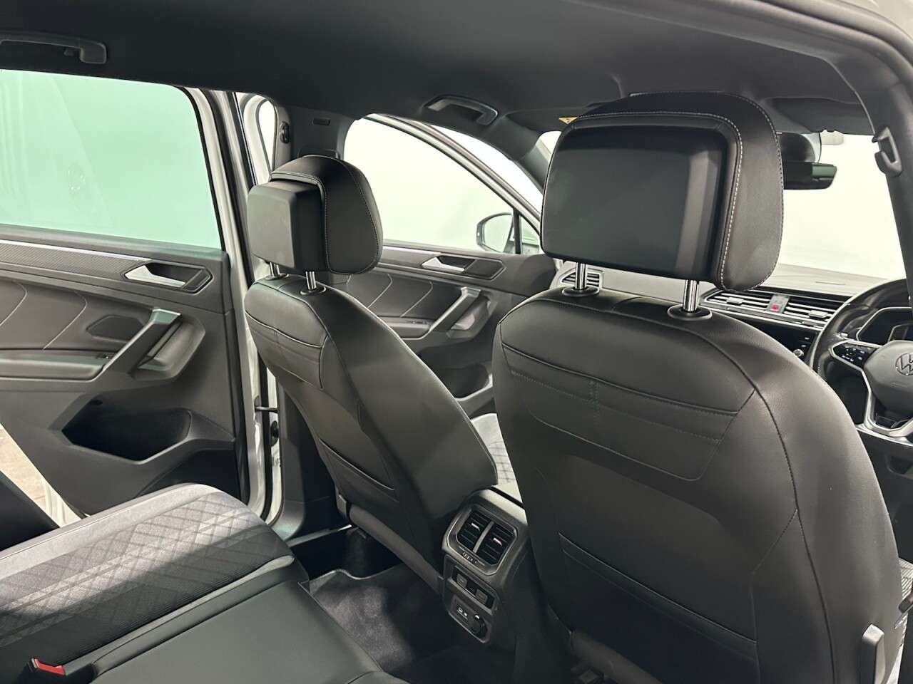 2021 VOLKSWAGEN TIGUAN 2021 VOLKSWAGEN TIGUAN