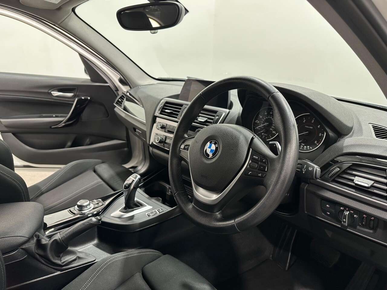 2017 BMW 1 SERIES 2017 BMW 1 SERIES