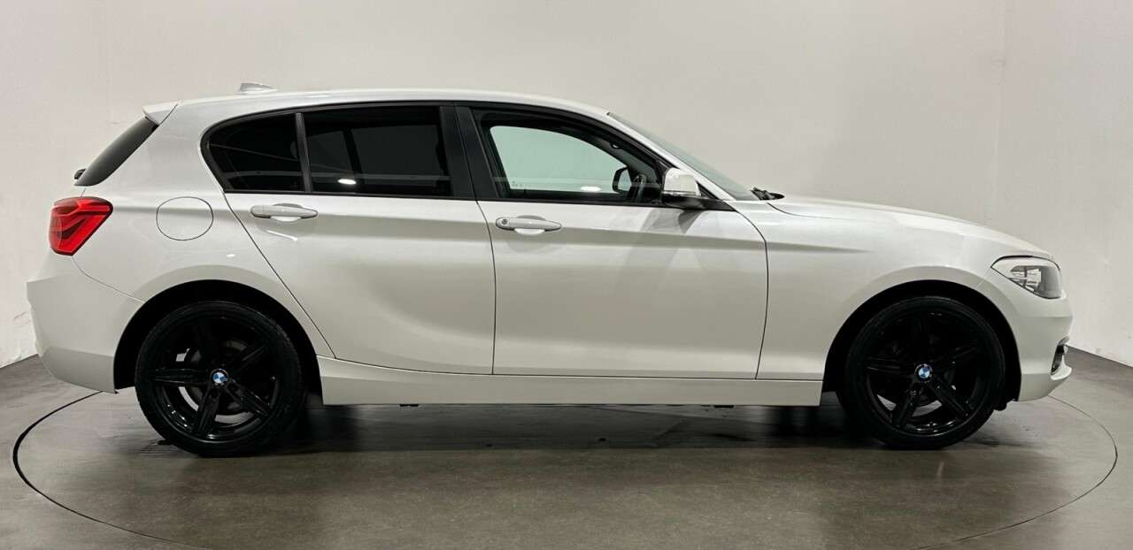 2017 BMW 1 SERIES 2017 BMW 1 SERIES