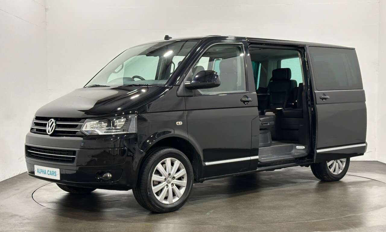 A 2013 VOLKSWAGEN CARAVELLE 2.0 BiTDI Business MPV 5dr Diesel DSG 4Motion Euro 5 (180 ps) Full Leather A 2013 VOLKSWAGEN CARAVELLE 2.0 BiTDI Business MPV 5dr Diesel DSG 4Motion Euro 5 (180 ps) Full Leather