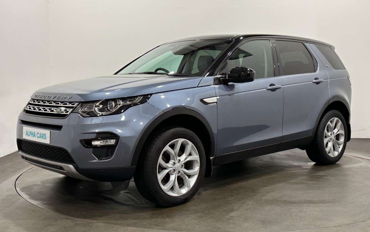 A 2018 LAND ROVER DISCOVERY SPORT 2.0 TD4 HSE SUV 5dr Diesel Auto 4WD Euro 6 (s/s) (180 ps) 7 Seater Ebony Le A 2018 LAND ROVER DISCOVERY SPORT 2.0 TD4 HSE SUV 5dr Diesel Auto 4WD Euro 6 (s/s) (180 ps) 7 Seater Ebony Le