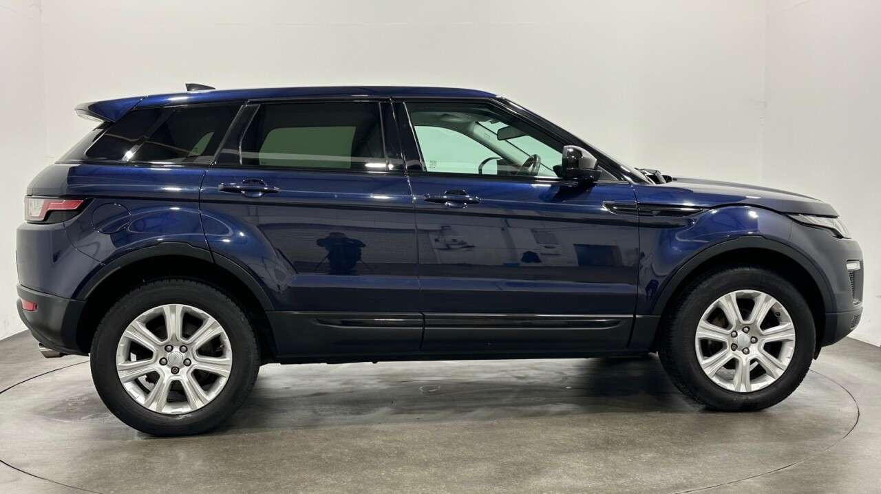 2017 LAND ROVER RANGE ROVER EVOQUE 2017 LAND ROVER RANGE ROVER EVOQUE